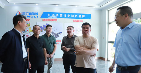 售中—客戶考察，簽訂合同